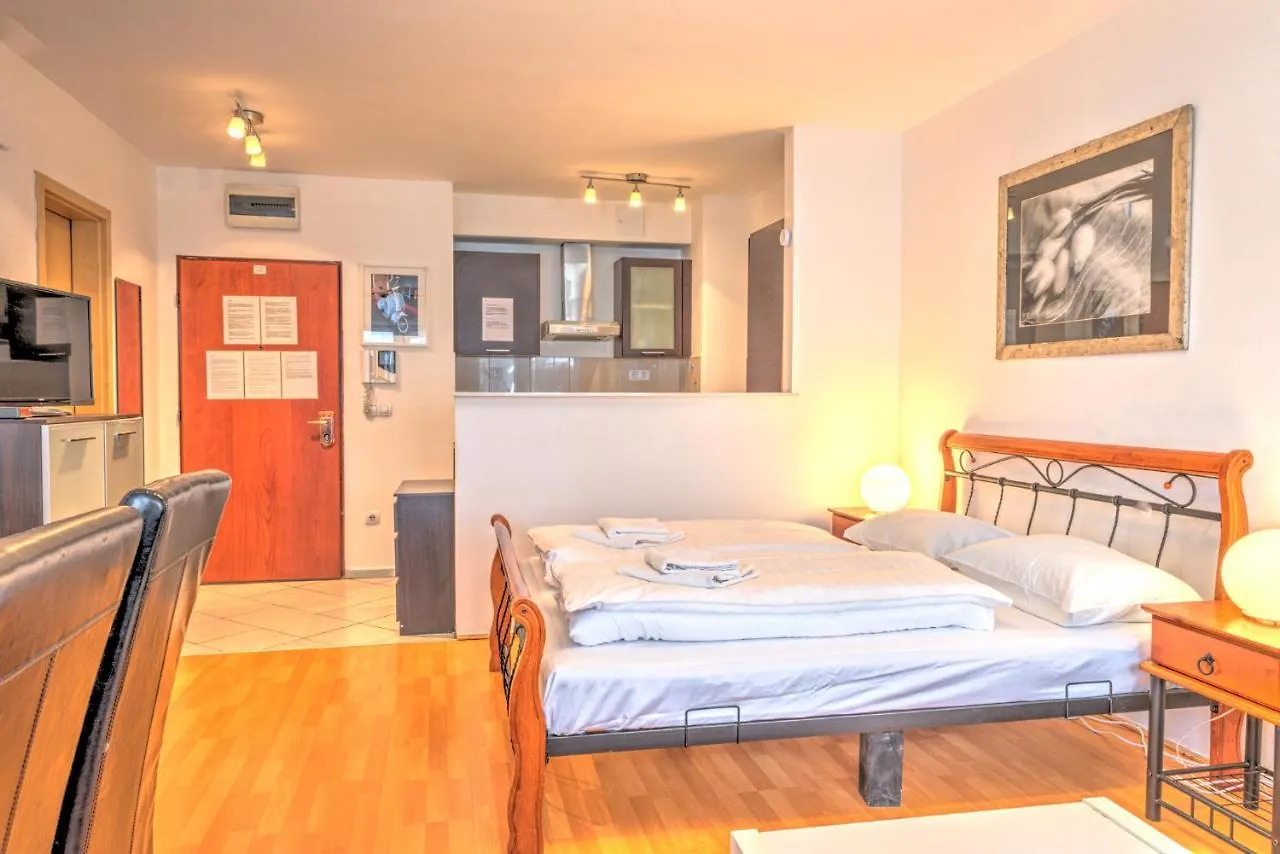 City Central Apartments Budapest Aparthotel